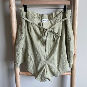 Abercrombie Linen High Rise Tie Waist Shorts Sz XL NWT